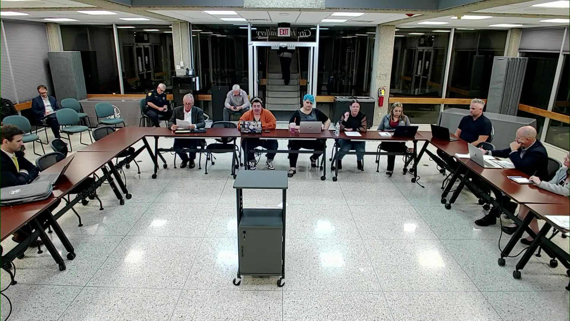 Council hears amendment to TIF District 7 (Summit Place); staff recommends using surplus to close two districts and seed redevelopment funds