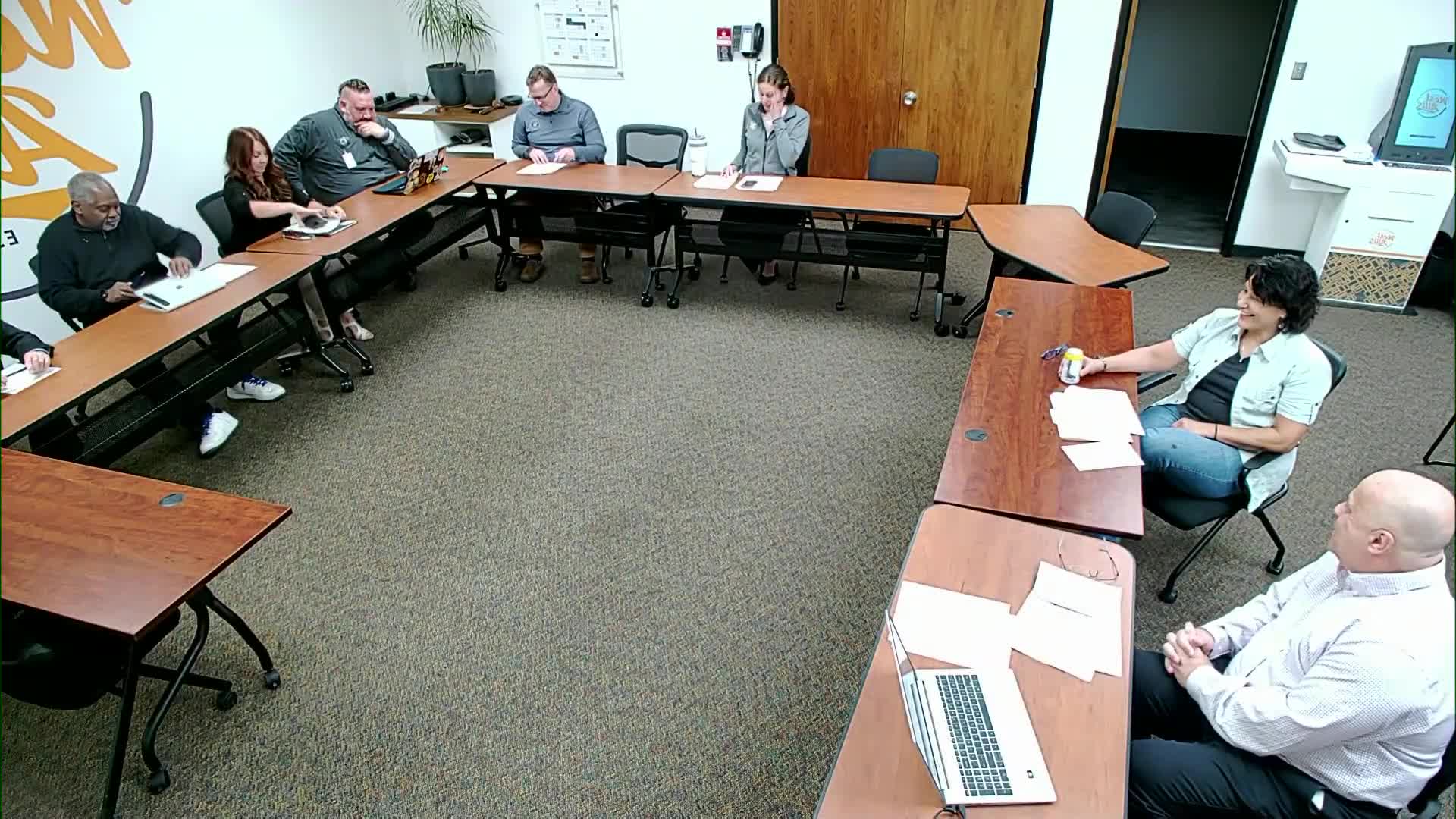 West Allis public works outlines curbside single‑stream recycling, enforcement and drop‑off services