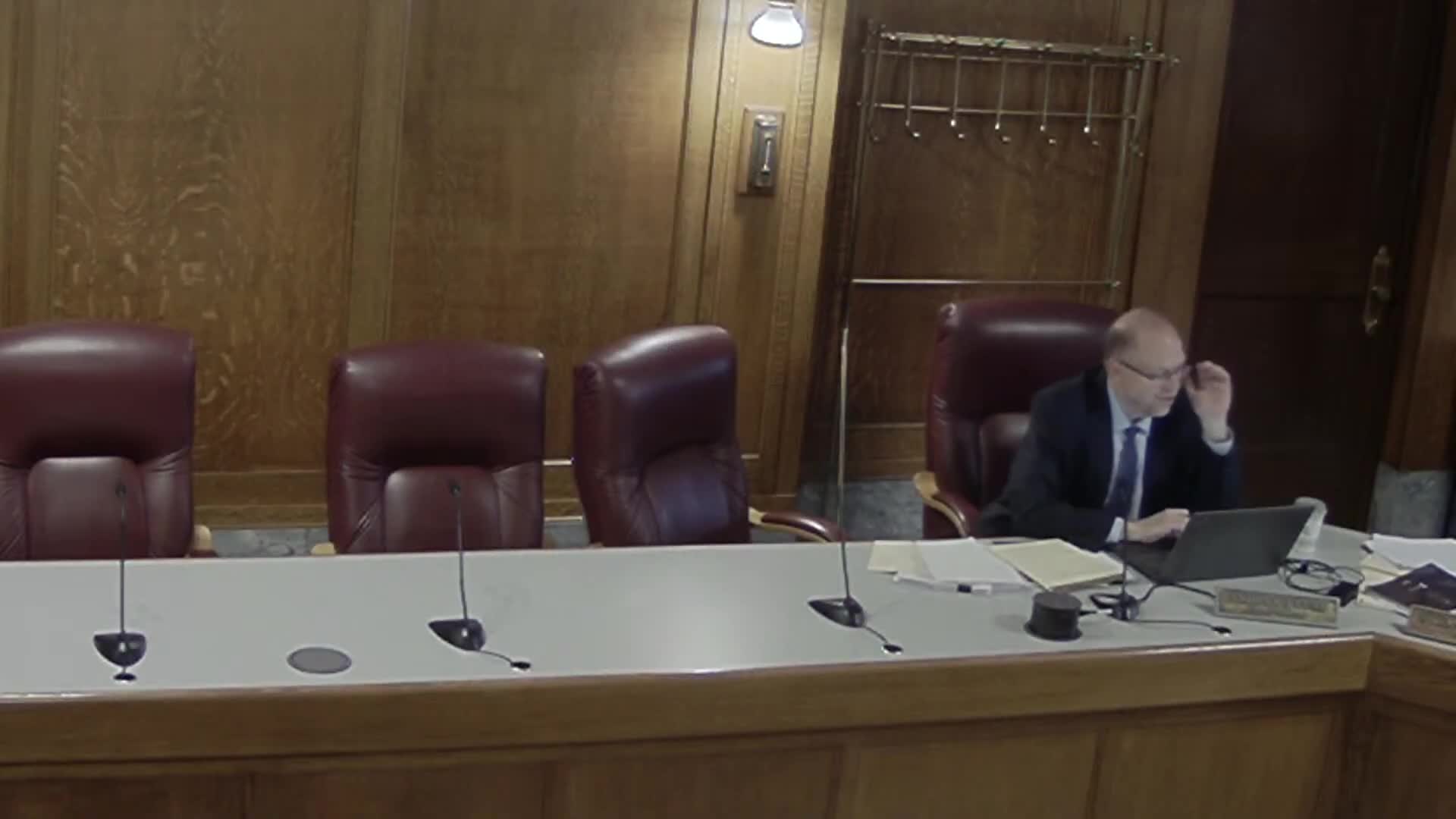 Commissioners approve three-year EMS contract with Parkview; debate enforceability, staffing guarantees and oversight