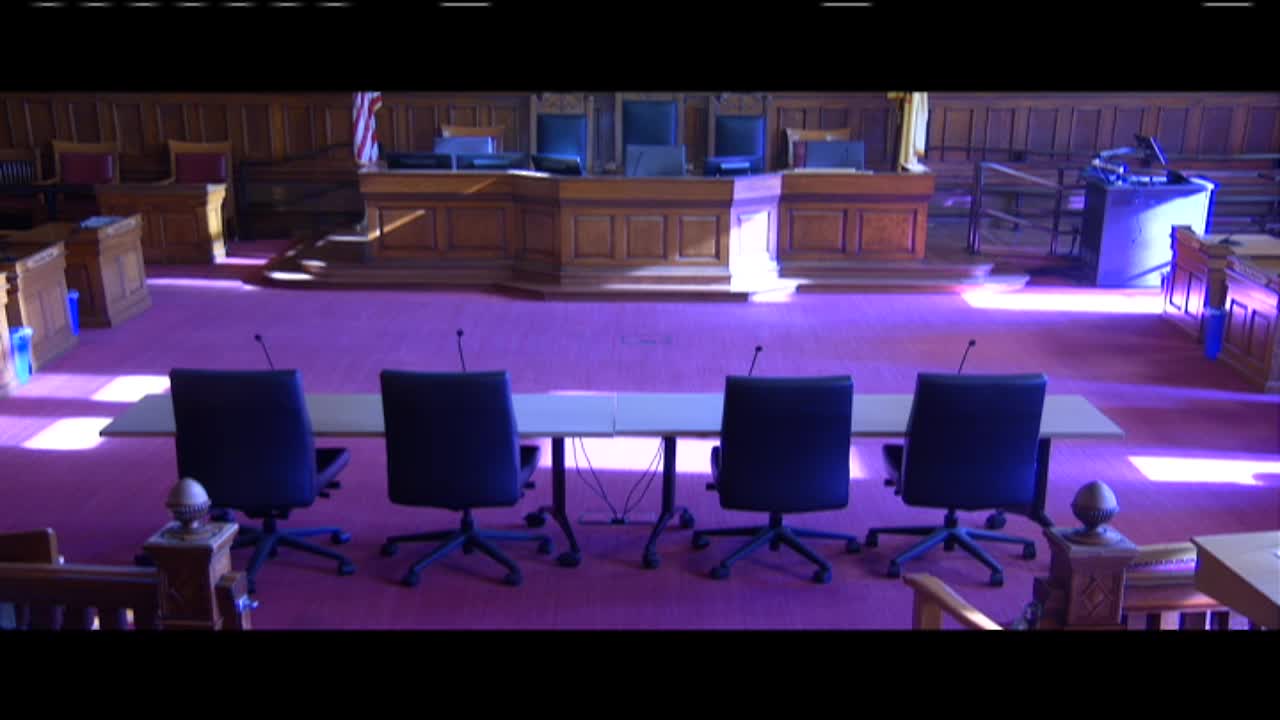 Cambridge City preliminary screening committee votes to enter executive session to review city clerk applicants