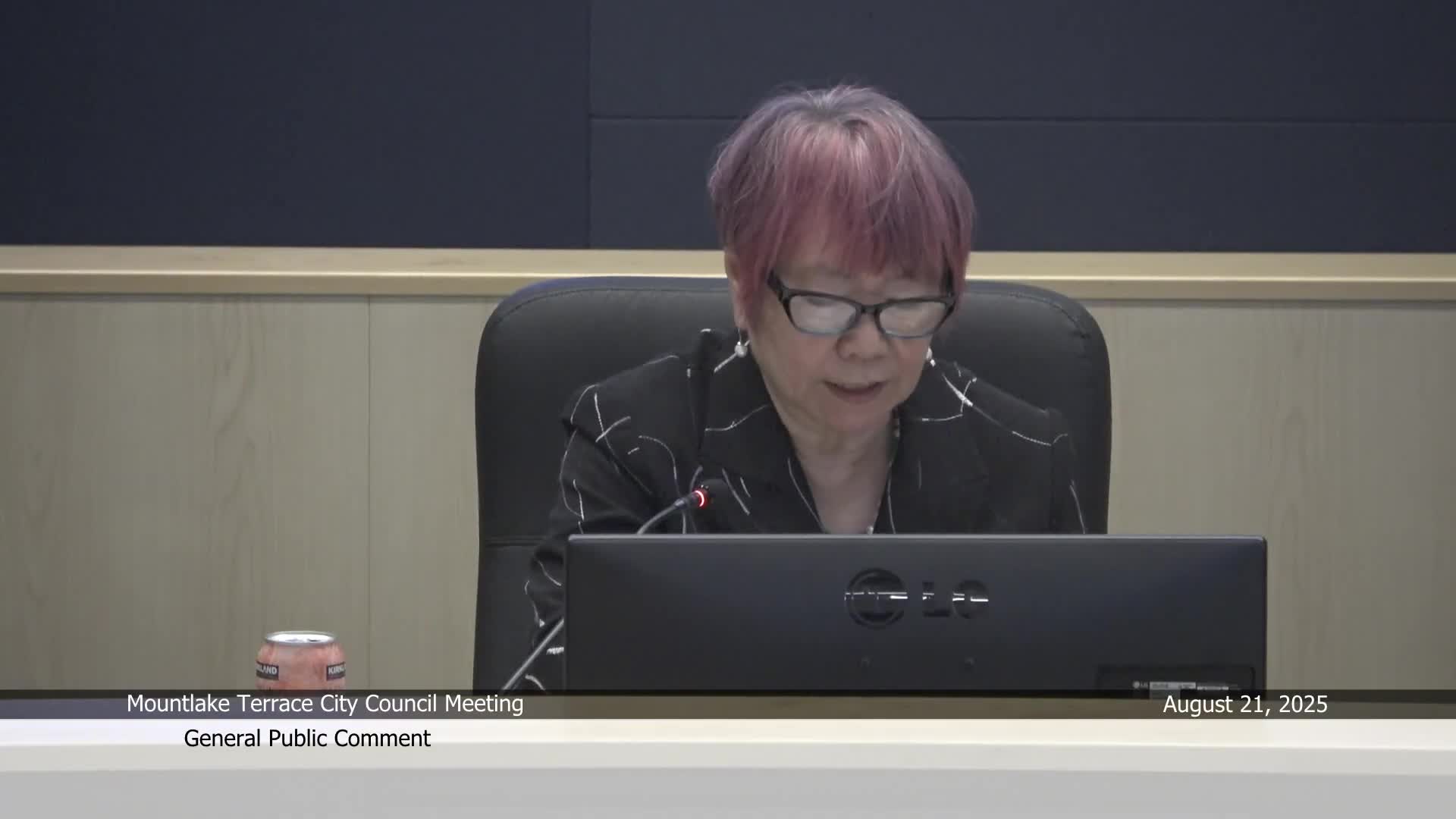 Council approves consent agenda and sets annexation hearing to Sept. 4