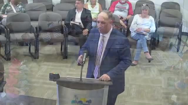 City introduces new finance director Keith Smith; says he served as city auditor for six years