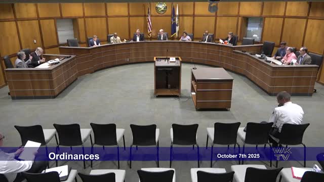 Kentwood City Commission approves Jefferson Farms plat, infrastructure contracts and short‑term rental code cleanup