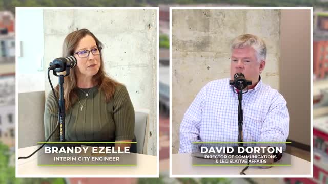 Auburn testing diagonal 'pedestrian scramble' at Toomer's Corner; city monitoring usage before deciding permanence