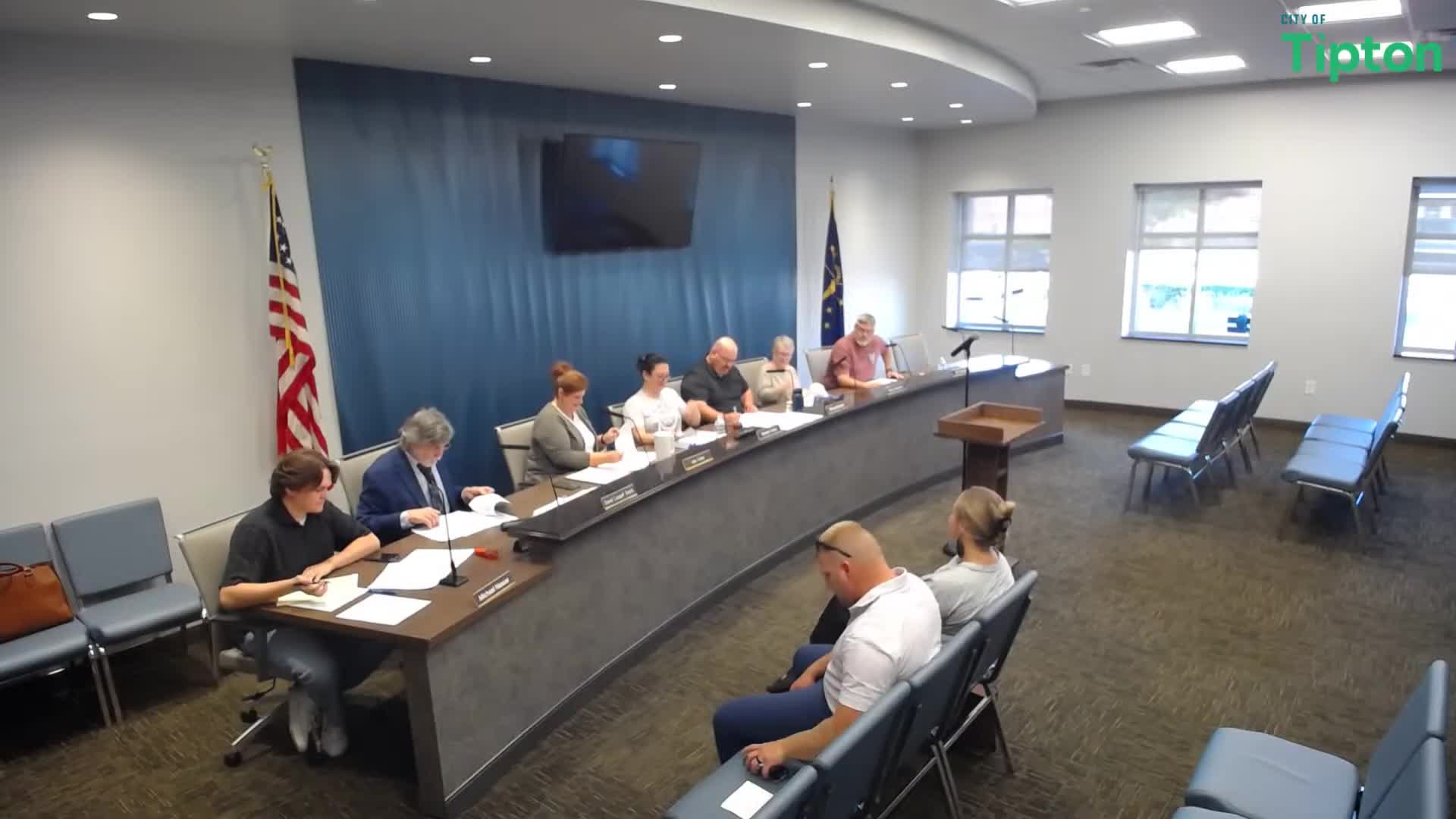 Tipton City hearing approves use variance for duplex at 836 Maple Street; one member opposed