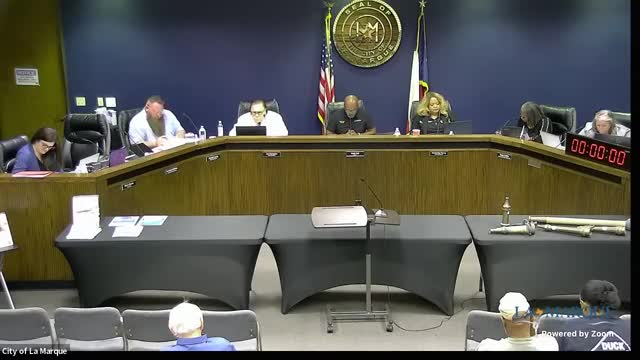 Council OKs first reading of conditional‑use permit for concrete crushing plant near Spur 197