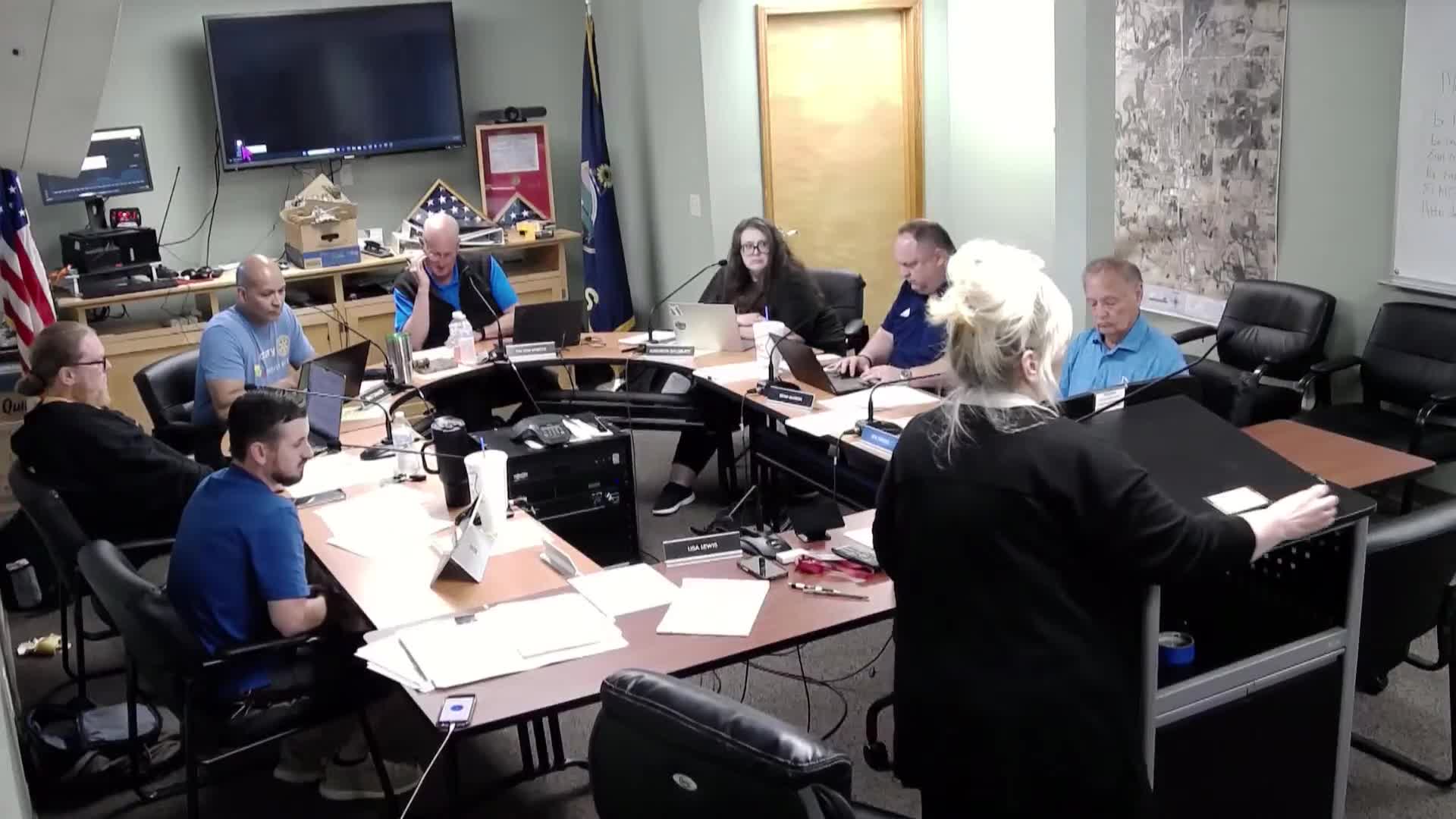 Commission approves Verizon conditional-use permit after heated public hearing