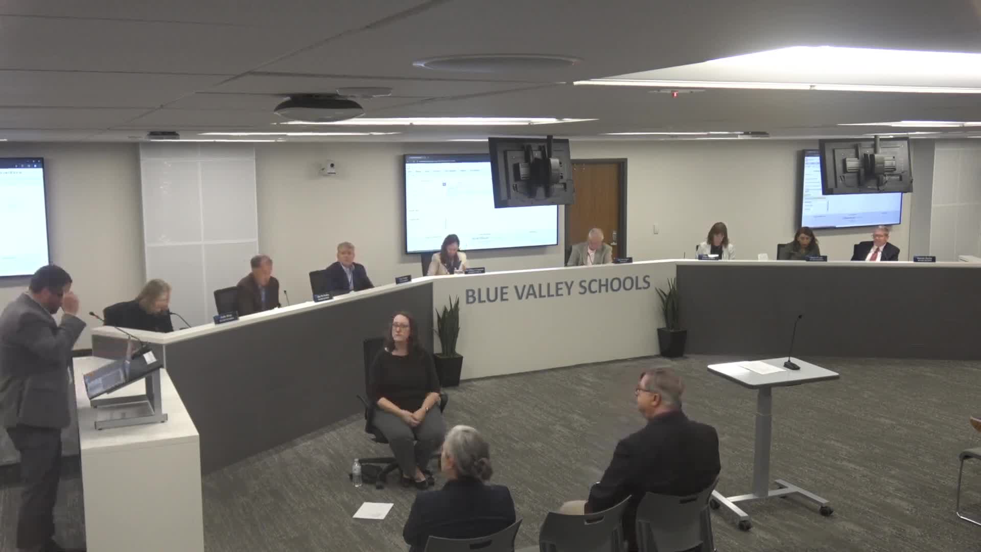 Blue Valley board approves resolution to sell 2025 general-obligation bonds, authorizes possible refunding of 2015 bonds