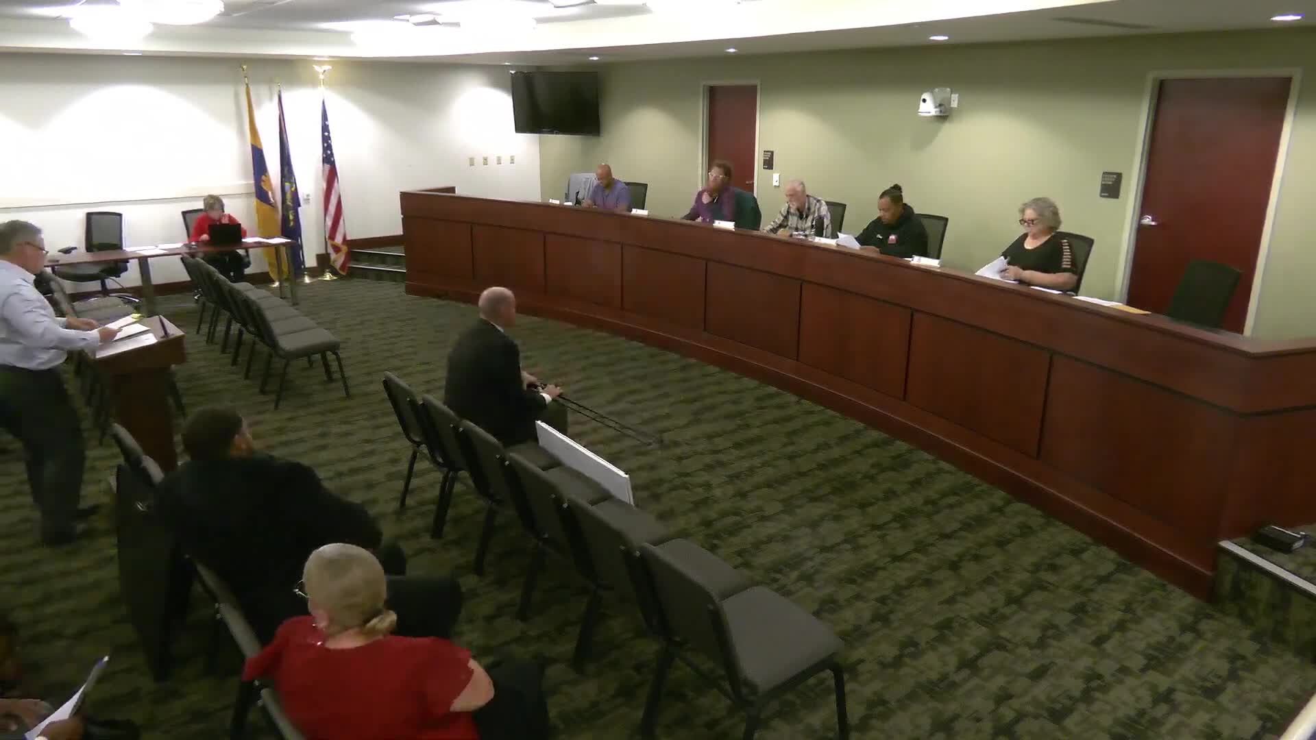 Planning panel backs land-development waiver and multiple variances for 462–464 West Market redevelopment