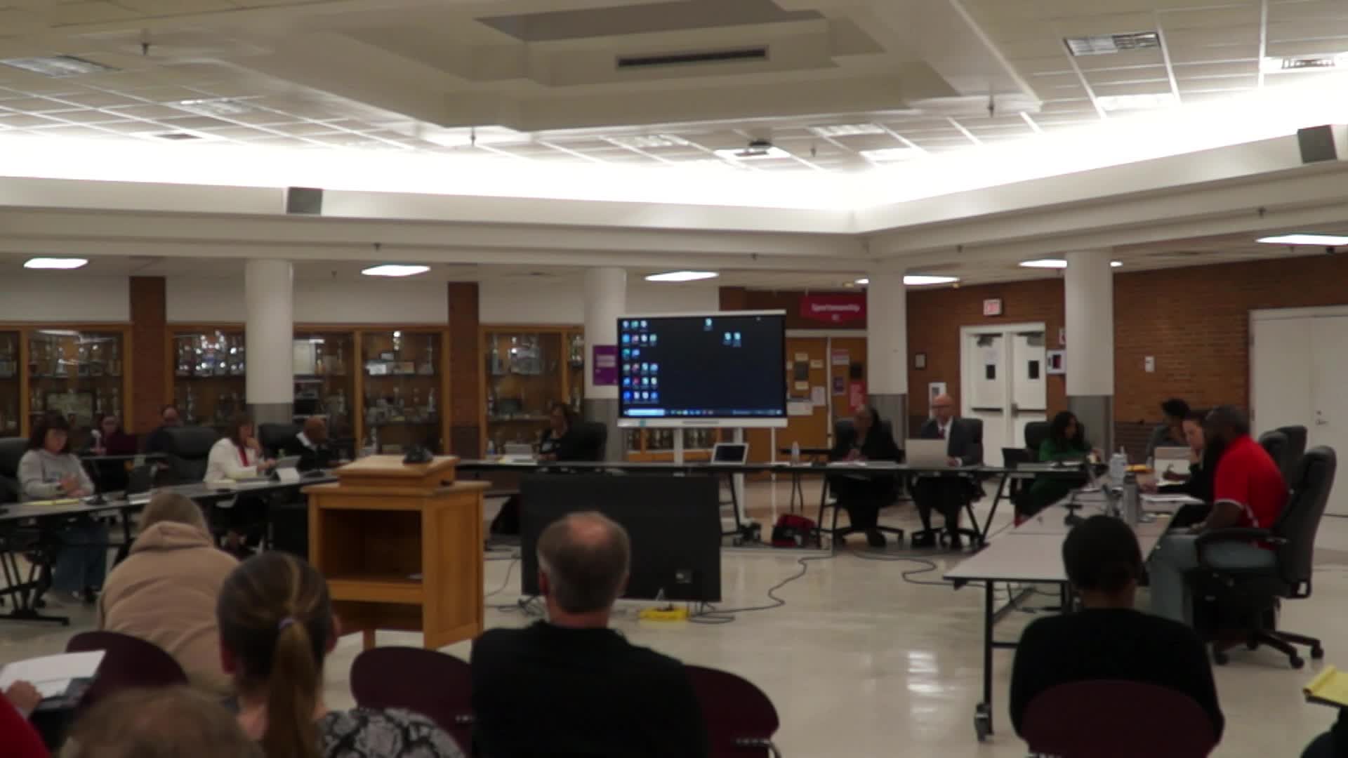 Board votes to receive legal advice in closed session on supervisors' law-firm report; members press for full report