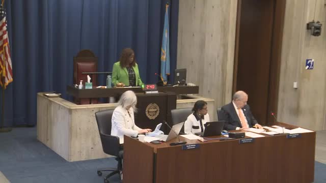 Council adds November reporting deadline and annual hearing to university accountability ordinance