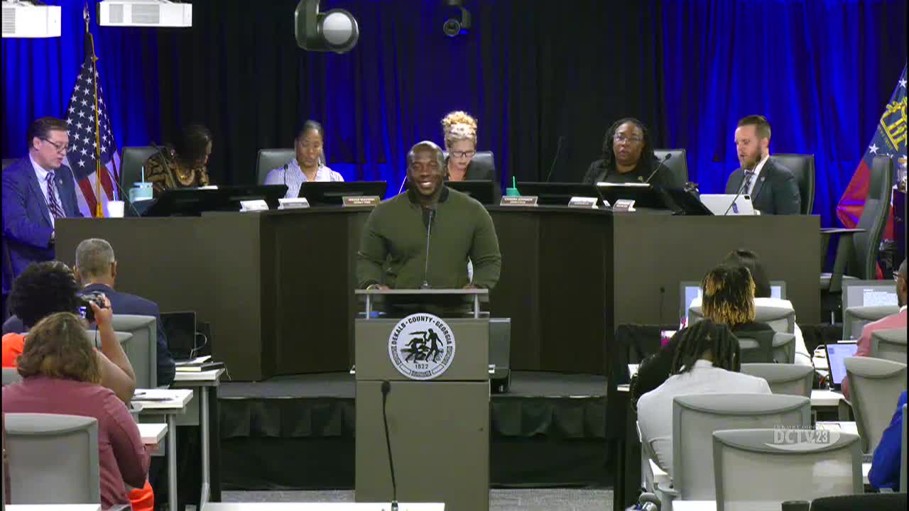 Residents urge caution on Sky Harbor hangar plan at PDK; aviation groups tout workforce benefits