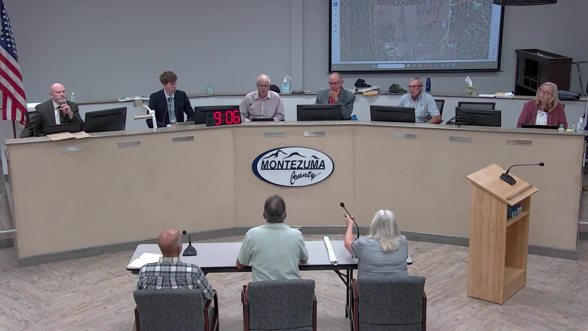 Commissioners approve Lynch Minor Subdivision amendment after discussion about road access and easements