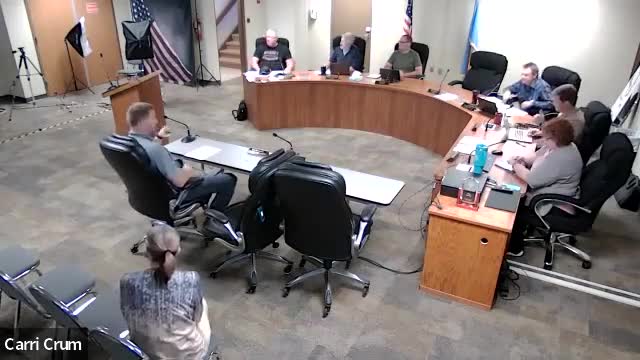 Commission committee recommends proceeding with courthouse and safety-center renovations; contract work to proceed after final review
