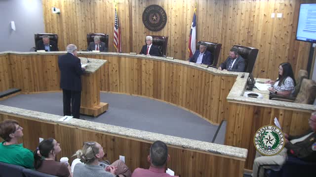 Kaufman County OKs order to pursue refunding of 2016 road bonds, sets 4% present-value savings threshold