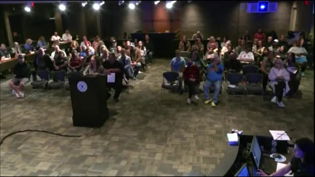 Hundreds of Joliet residents urge city to preserve Bicentennial Park and theater, demand transparency