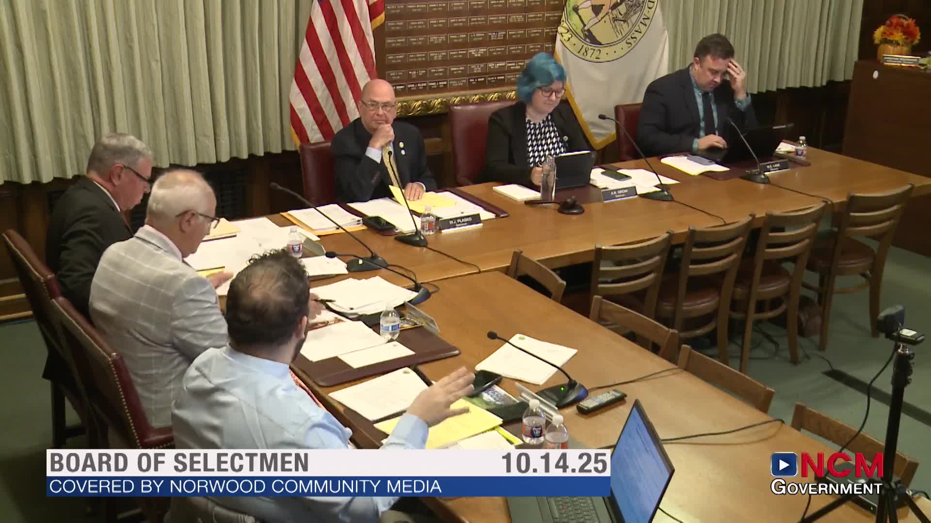 Selectmen close special town‑meeting warrant; split on school reserve and capital stabilization, approve CIP pending funding plan