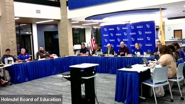 Holmdel students urge board to revise draft student-publication policy to match New Jersey New Voices law