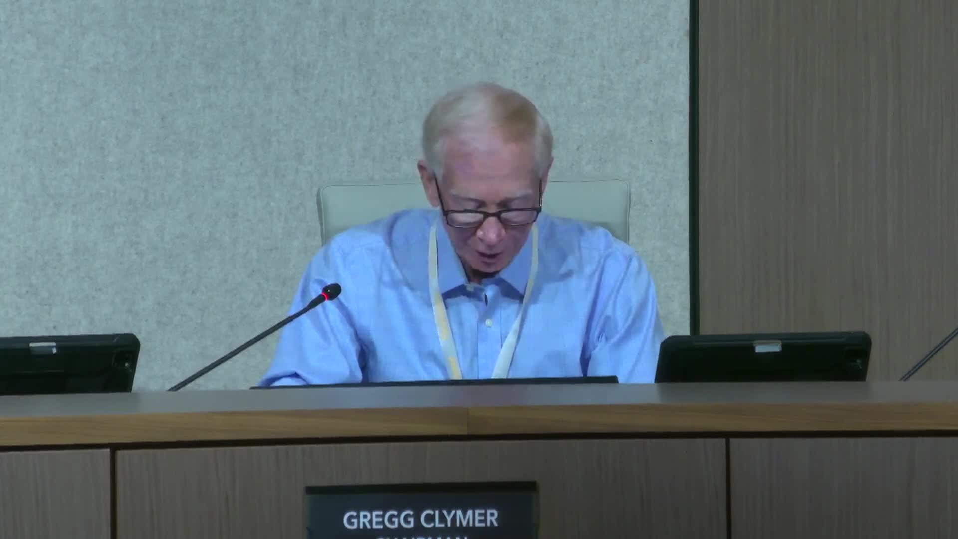 Goodyear staff outline comprehensive zoning ordinance rewrite; commission gives feedback on notice, permitted uses, housing and temporary signage