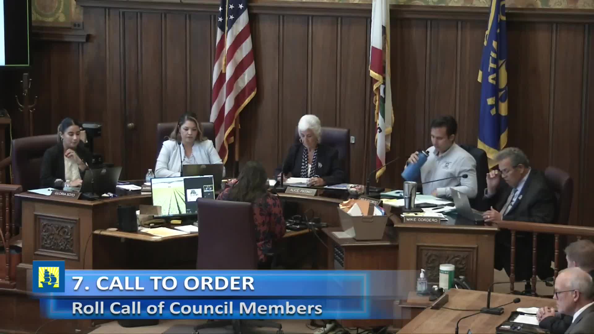 Council reports unanimous positive evaluations of city manager and city attorney