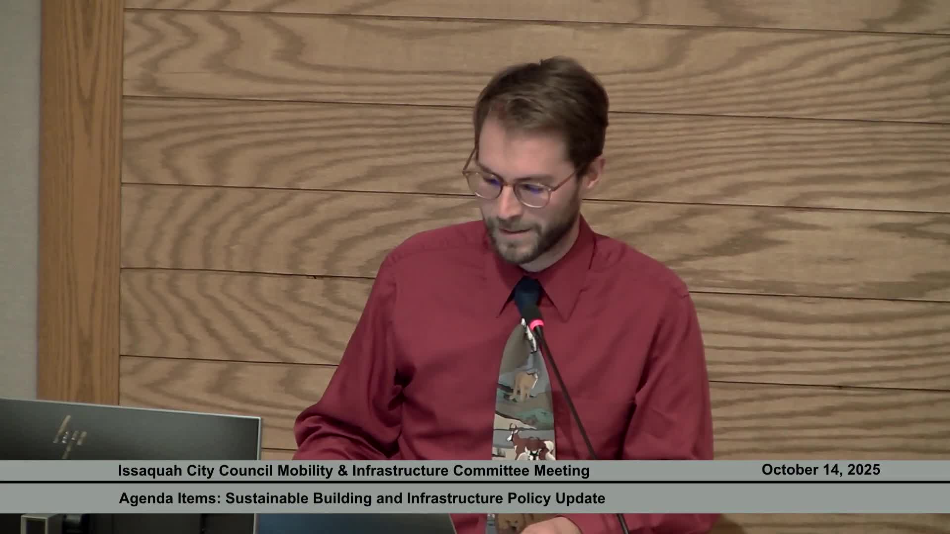 Issaquah committee favors phased sustainable building policy; staff recommends Envision pilots and staff training