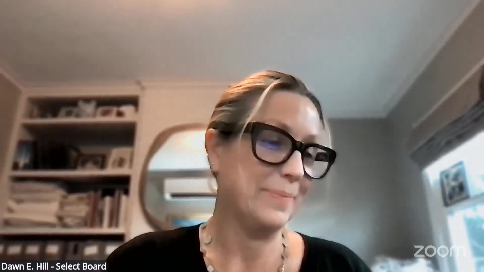 At a glance: Select Board approves minutes and warrants, continues HDC appeal to Nov. 5; adjourns