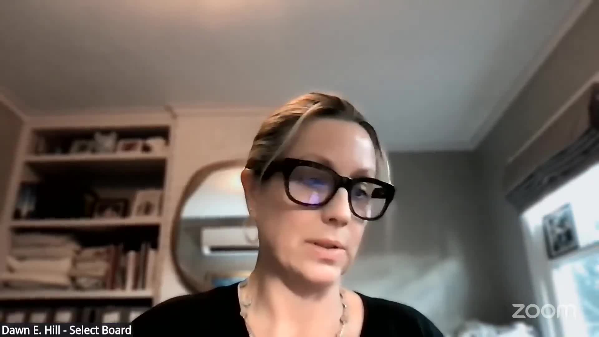 Select Board: year‑round deed‑restriction pilot opens; island survey and town‑meeting deadlines announced