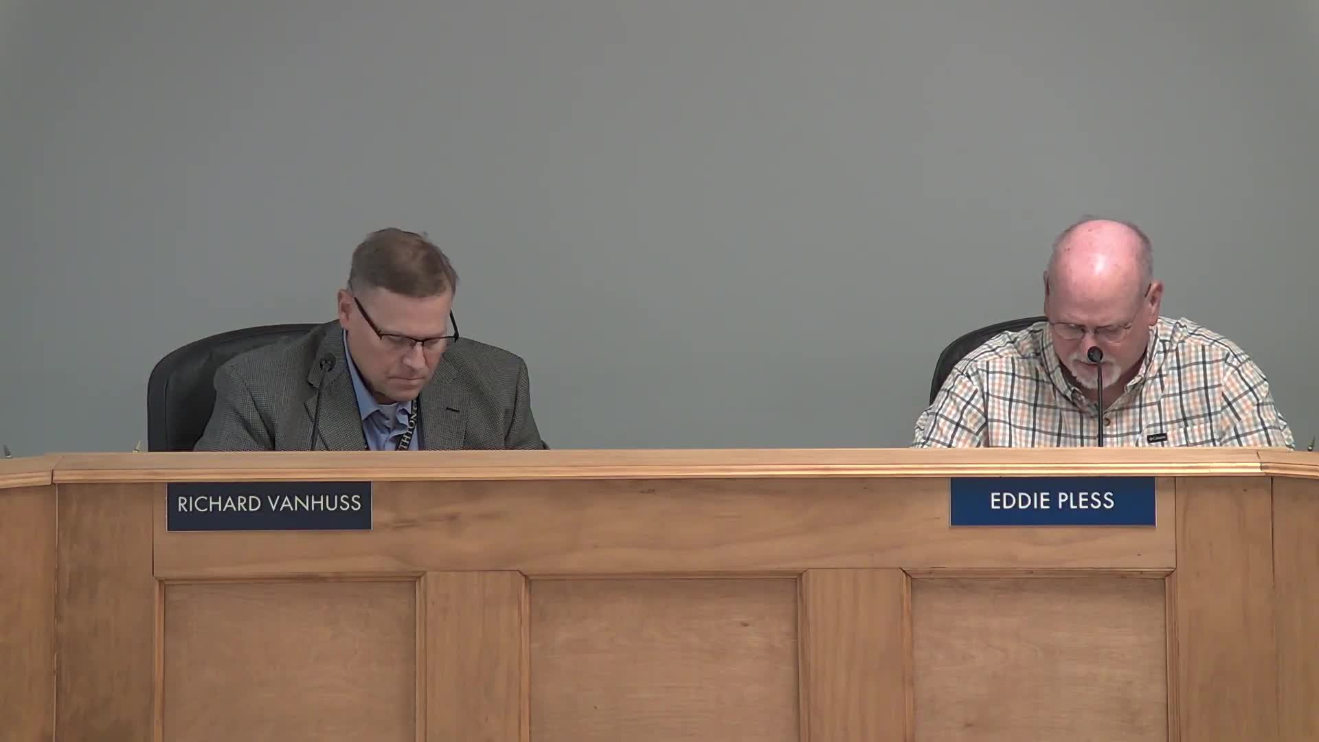 Elizabethton board creates assistant swim coach position, approves first readings of harassment policies and TISA spending report