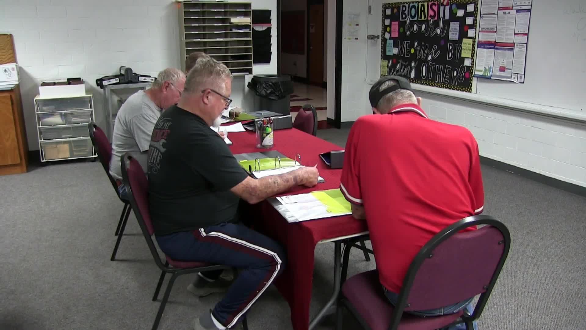 Freedom Public Schools board holds executive session on superintendent evaluation and personnel; compliance announcement on return to open session