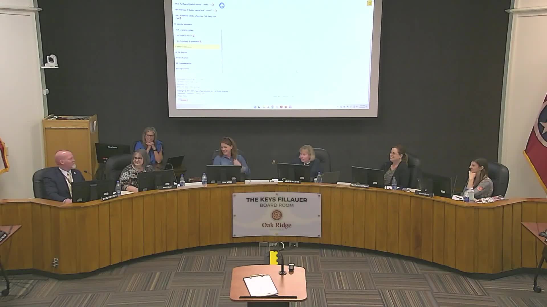 Oak Ridge schools report student achievements, intercession activities and name new Willowbrook principal