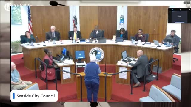 Resident urges council to block pizza shop near Roberts Lake; city says no development permits issued