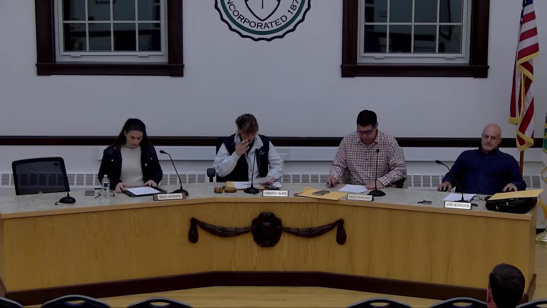 Council hears recommendation to hire Parasol as construction manager for North Smithfield police station; vote delayed
