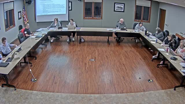 Hortonville board reviews IT vendor performance, explores temporary switch and competitive bids