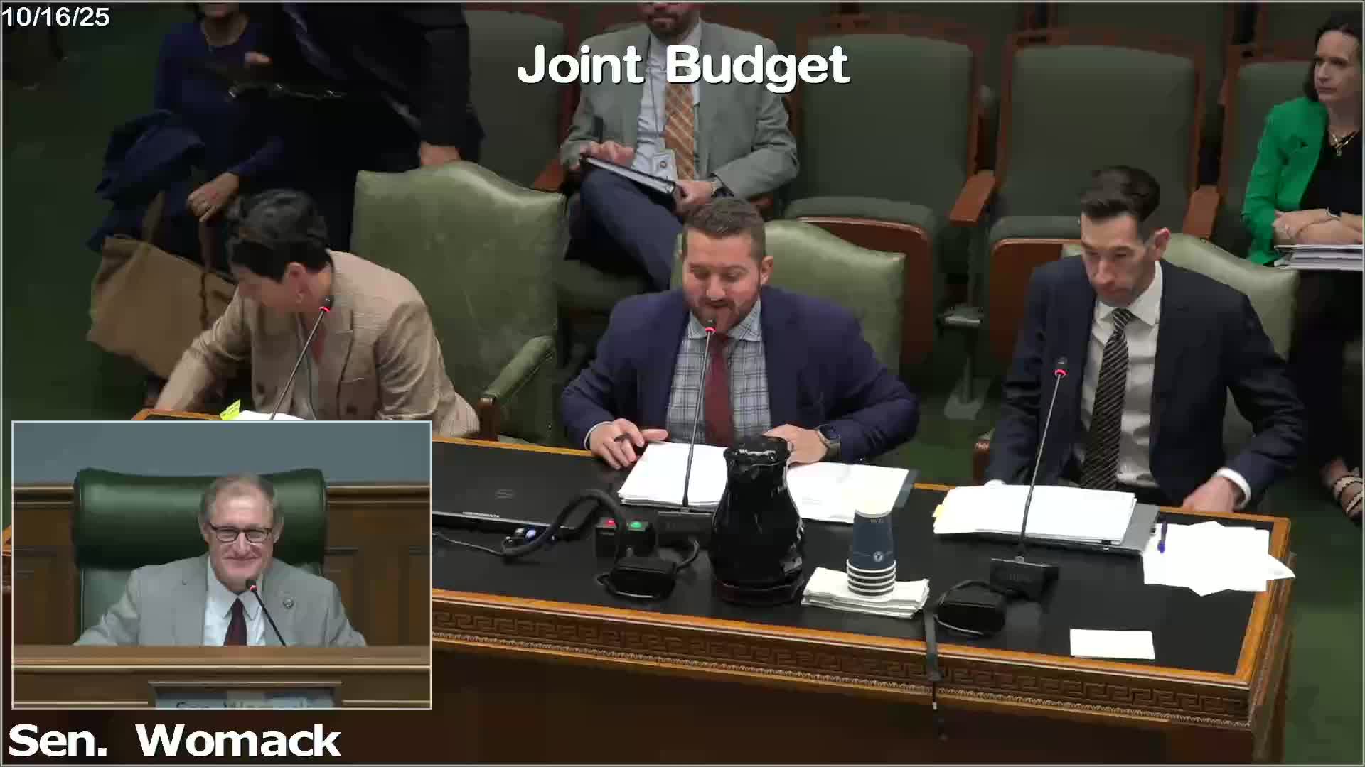 Louisiana health officials seek 12-month extension for Medicaid managed-care contracts as lawmakers press for fixes