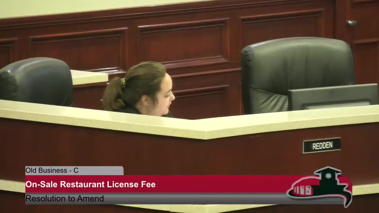 Proposal to reduce full-service restaurant liquor-license fee dies for lack of motion