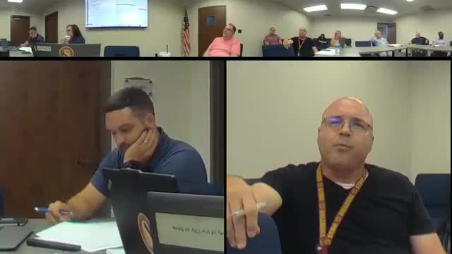 Committee discusses new rules for chicken coops and small livestock in draft zoning code