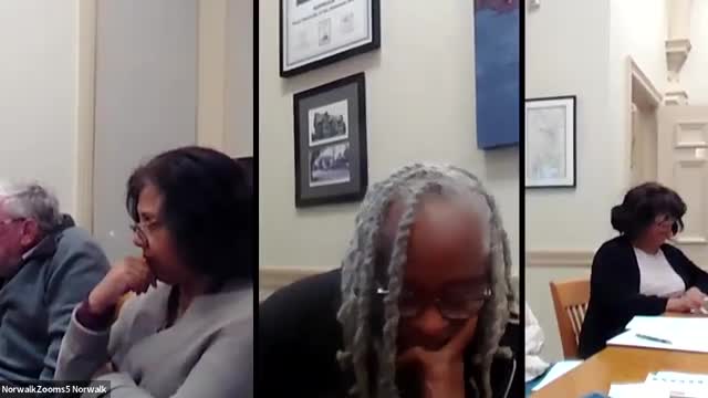 Board urged to press city finance on larger raises for part-time library staff