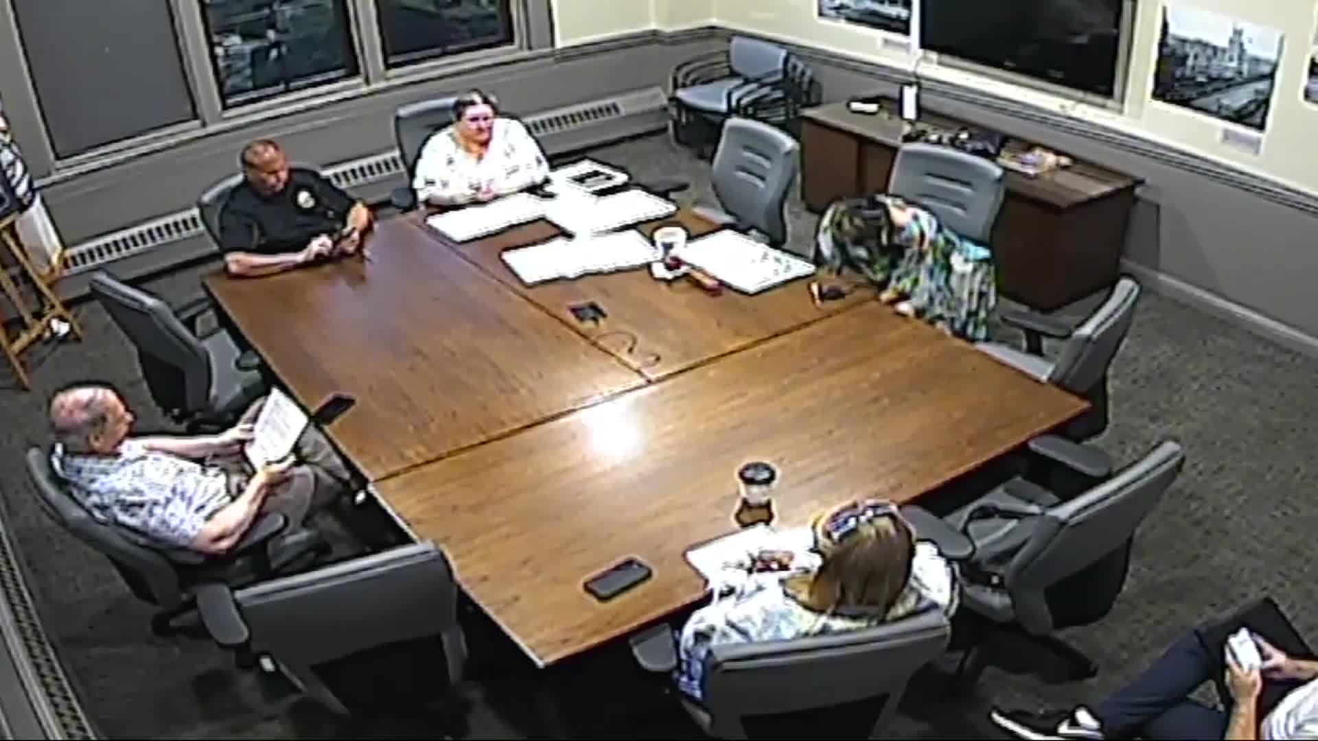 Resident email raises long Section 8 wait, accessibility and rent spike; commission refers case to housing staff