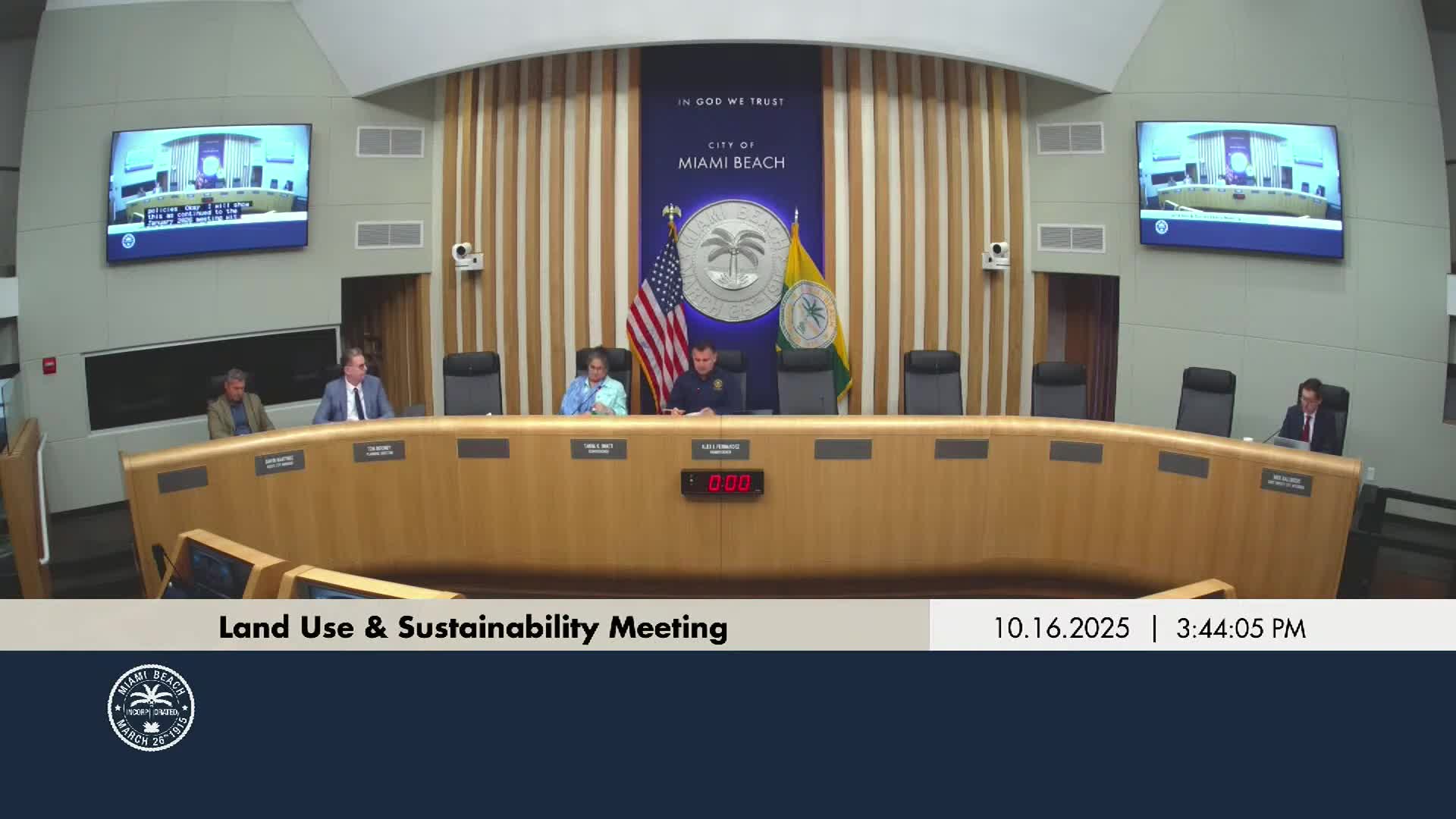 Miami Beach committee pushes audits, education and incentives to improve retail storefronts