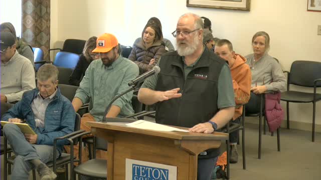 Commissioners continue Indian Springs Ranch homeowners association CCR amendment to Nov. 4 for additional review