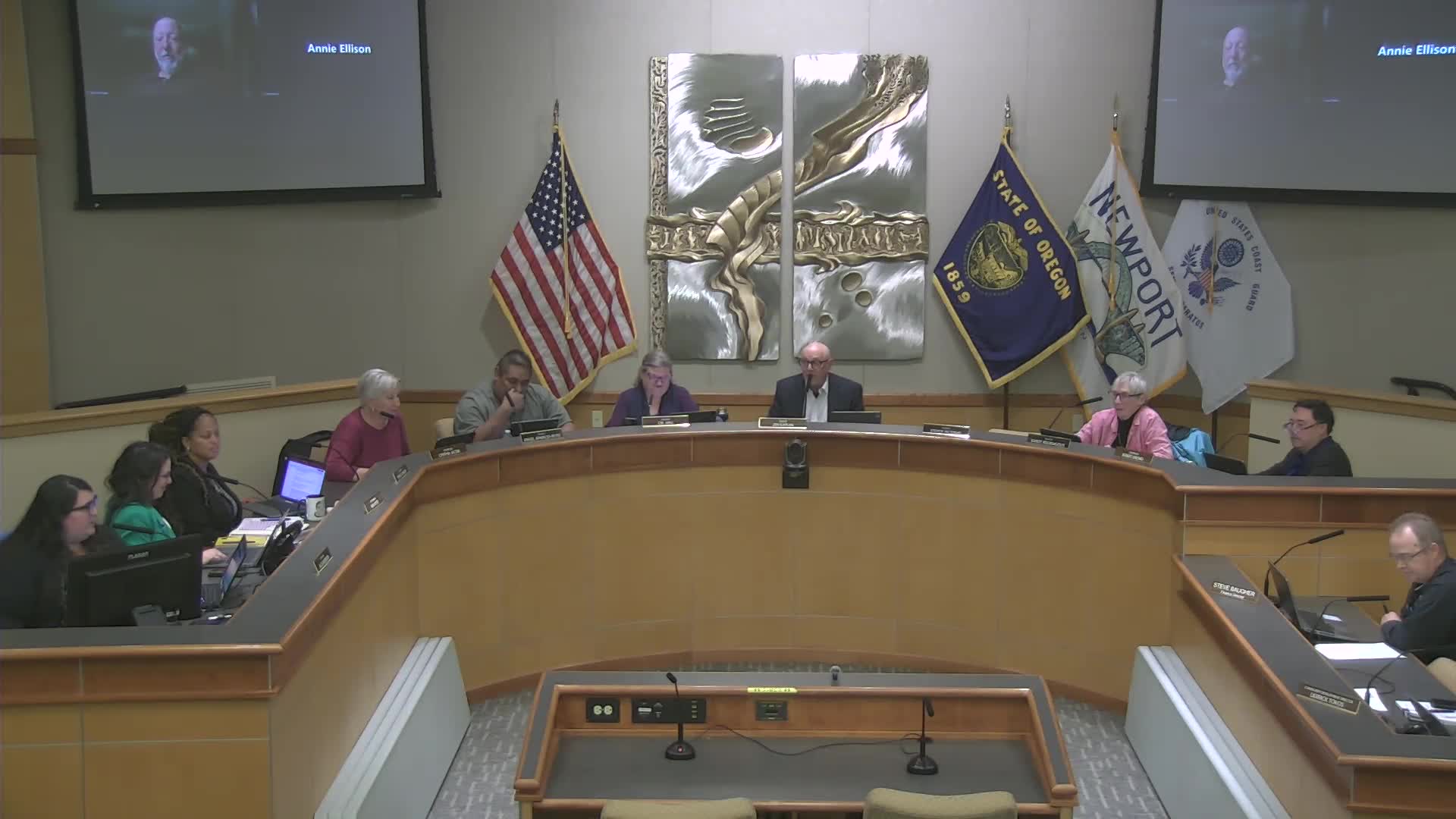 Newport council approves consent calendar