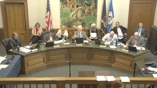 Council holds public hearing on repeal of 2.25% early-tax-payment discount; hearing kept open