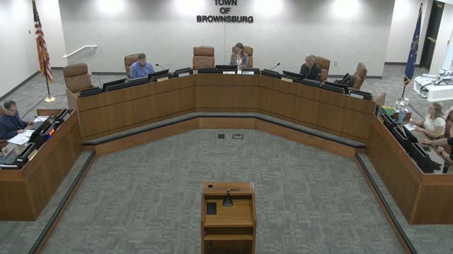 Brownsburg board authorizes $50,000 deposit to pursue used 2015, 100-foot ladder truck