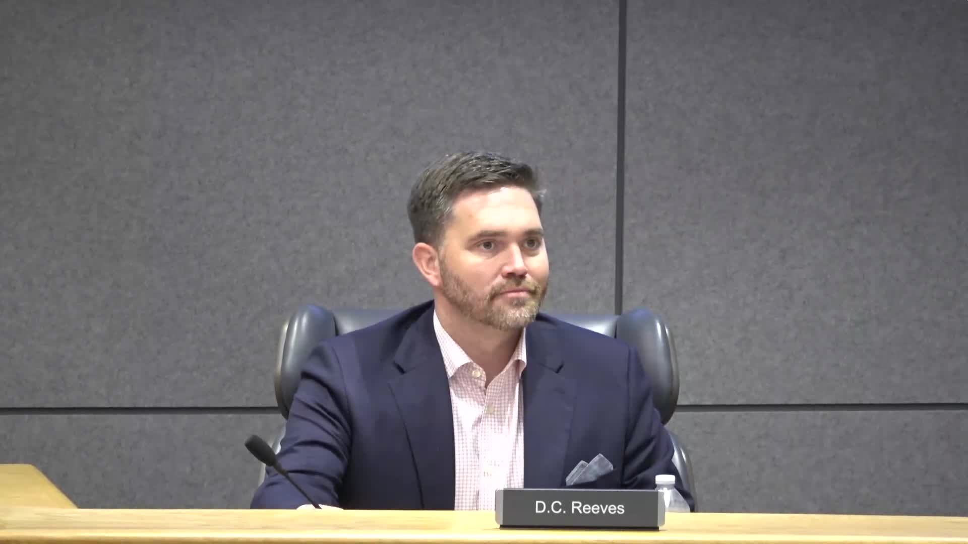 Council adopts ordinance to shift subdivision approvals to administrative review to comply with Florida law