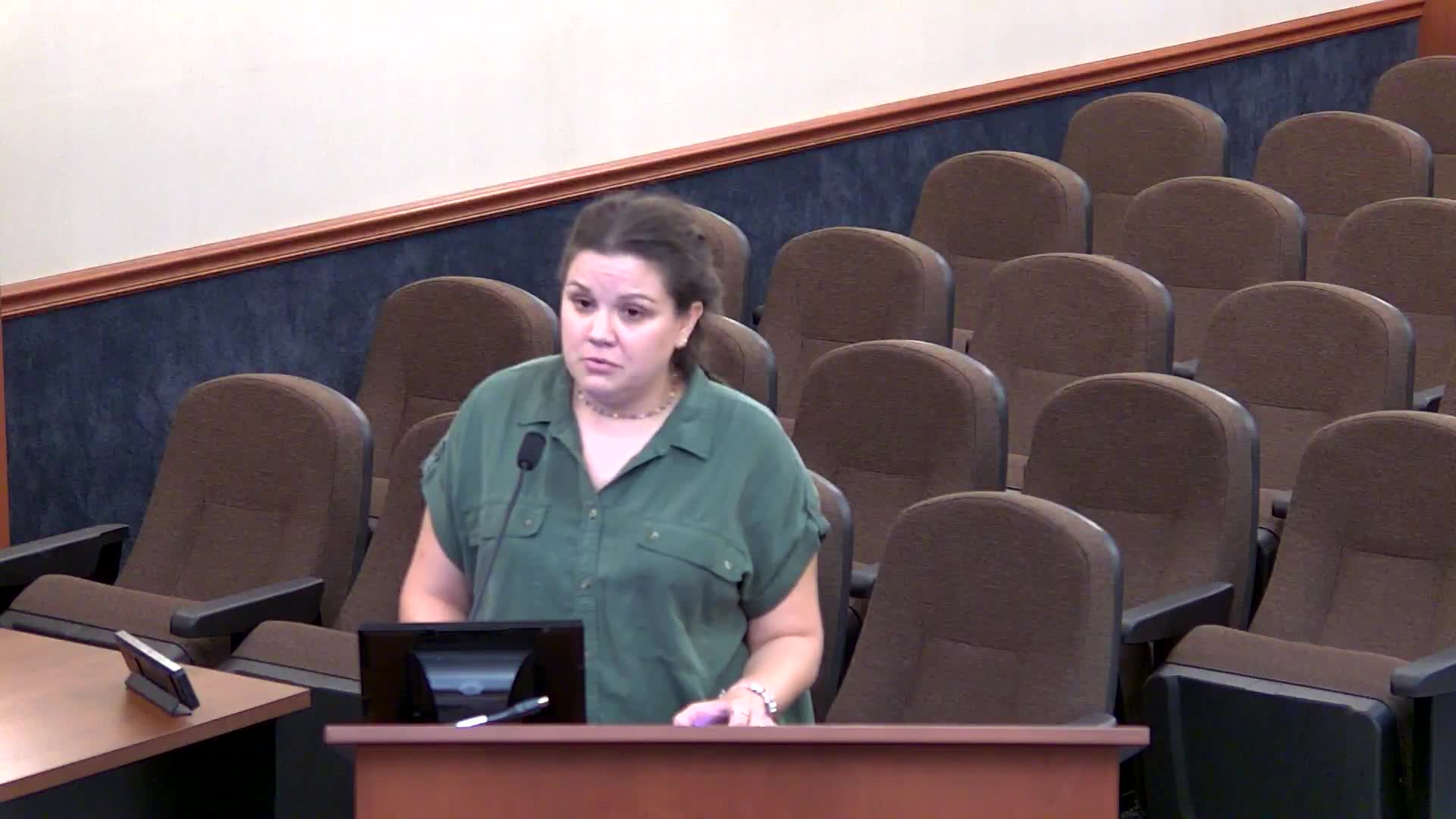 Council accepts downtown parking plan and directs phase‑1 enforcement, with CRA advisory oversight