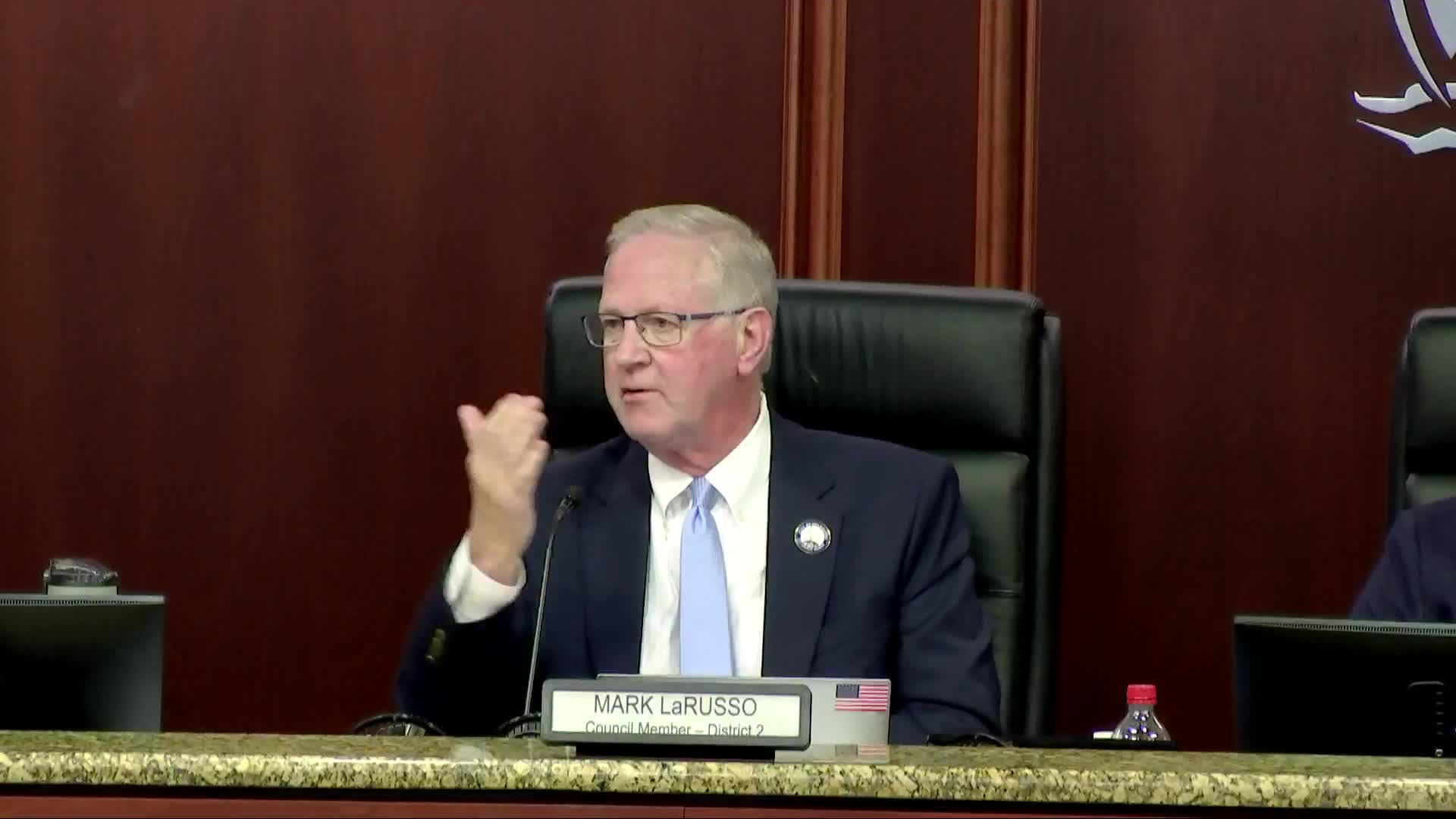 Council adopts amendment to Downtown Redevelopment Plan, adds Holmes Park Plaza and other projects