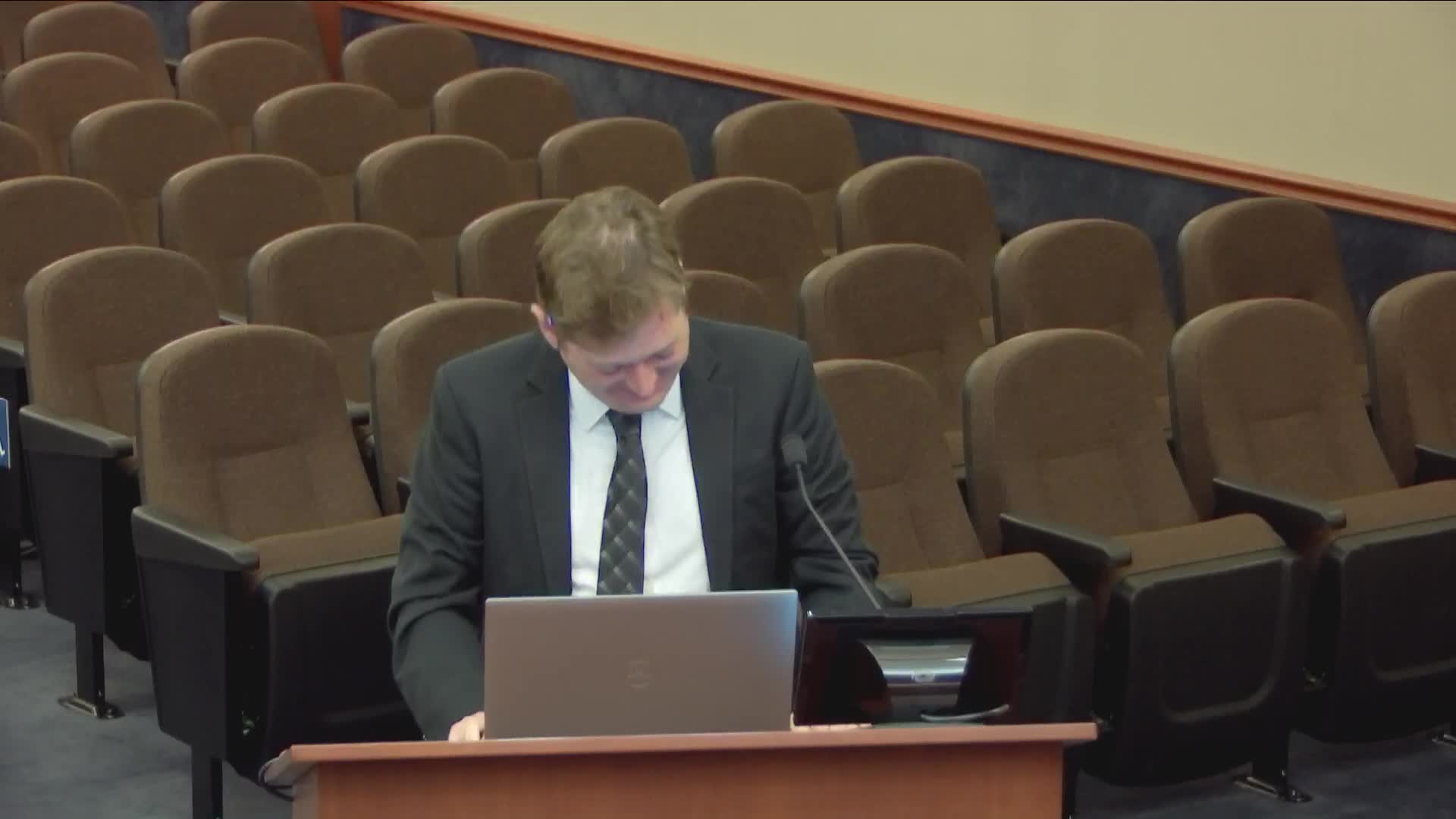 Melbourne council adopts third-quarter budget adjustments, directs hiring incentives and pavement work