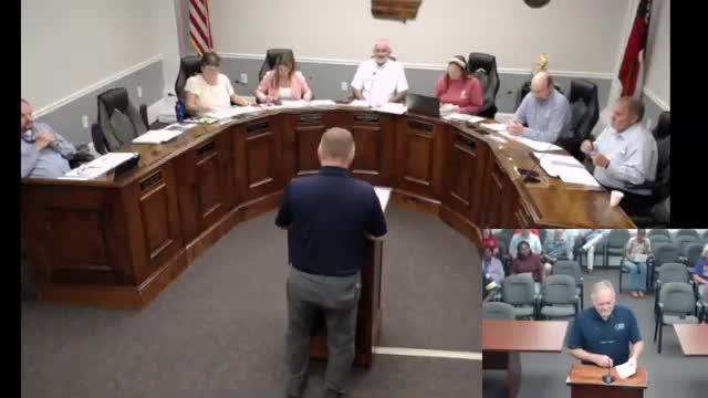 Jones County approves two conditional uses for single‑family dwellings