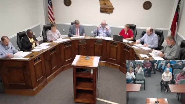 Commissioners approve first reading of local-preference procurement amendment
