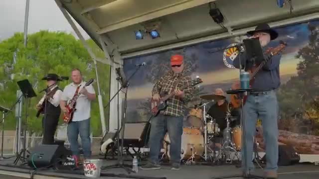 Show Low officials detail summer pool use, community events and youth programs